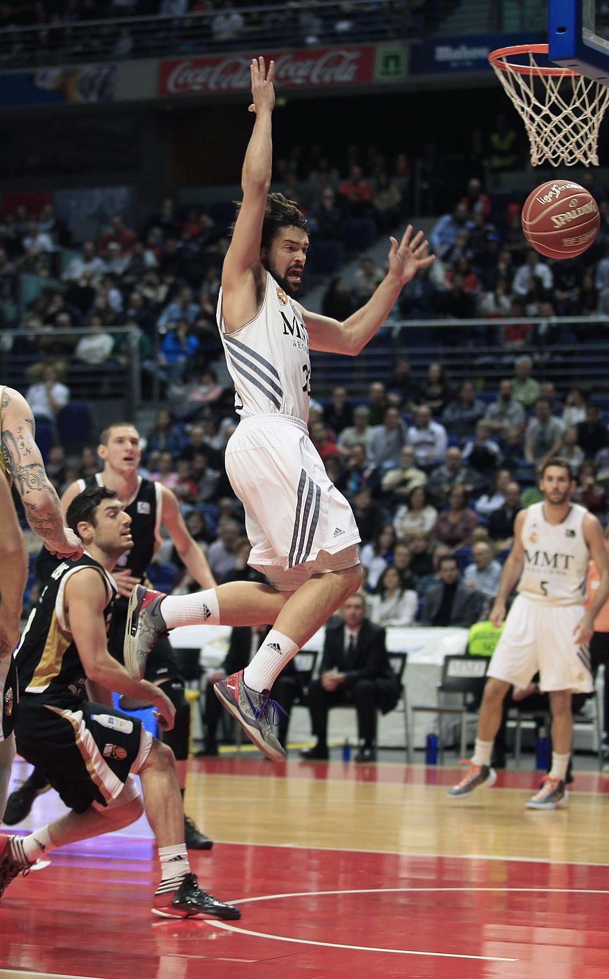 REAL MADRID - RIO NATURA MONBUS