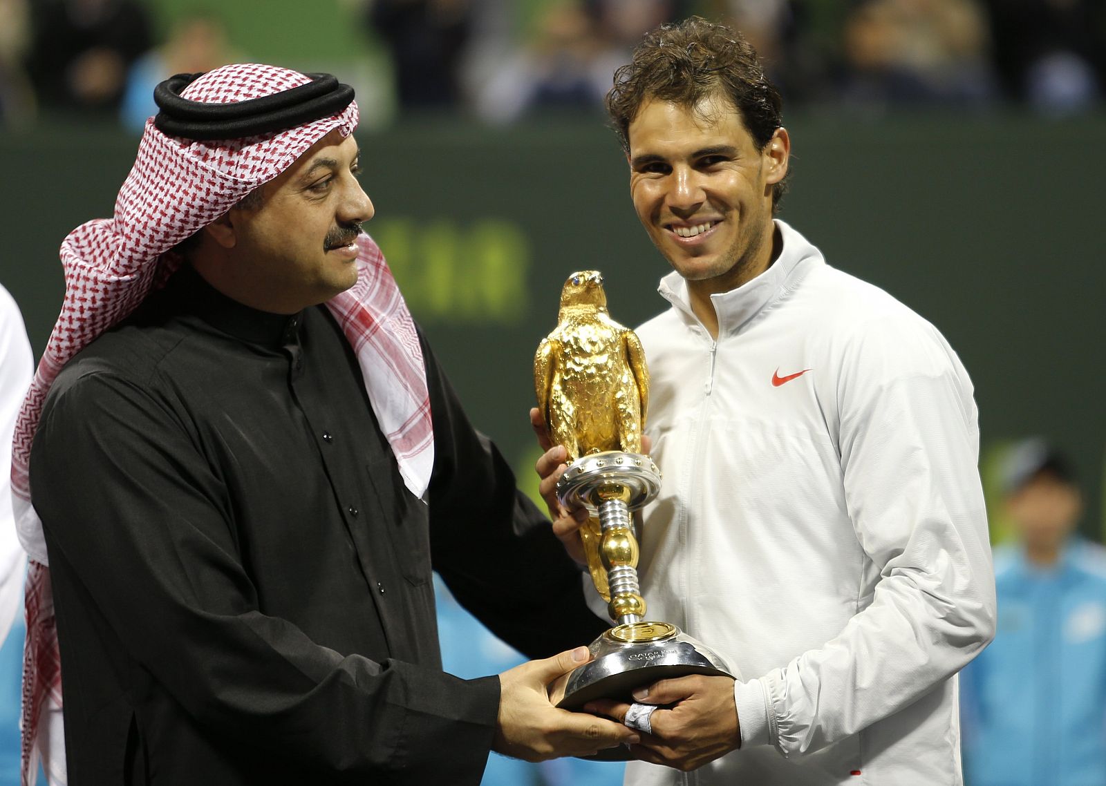 Nadal celebra el primer título del año en Doha.