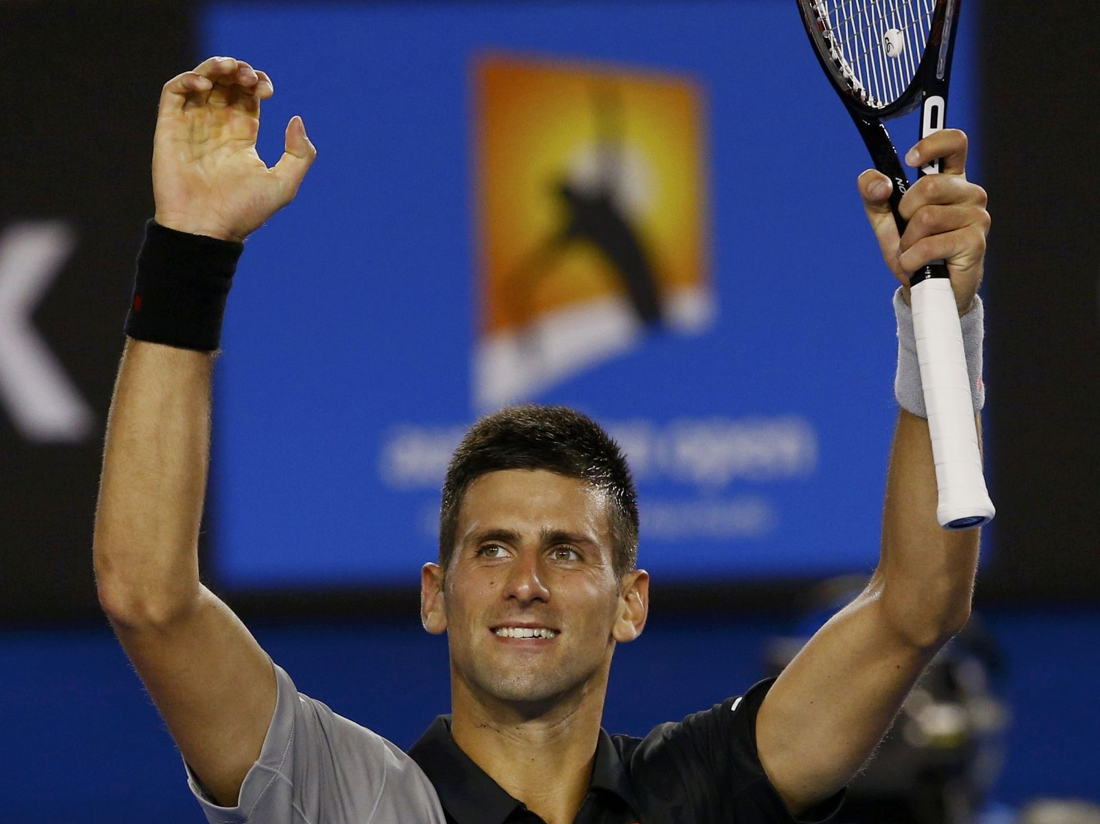 Novak Djokovic celebra su victoria frente a Lukas Lacko