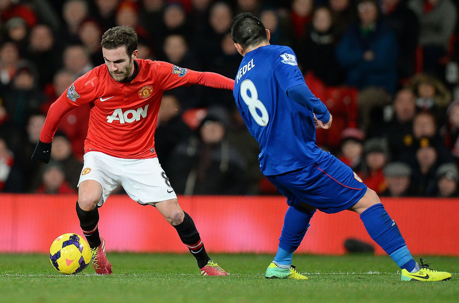 Juan Mata, en su primer partido con la camiseta del Manchester United.