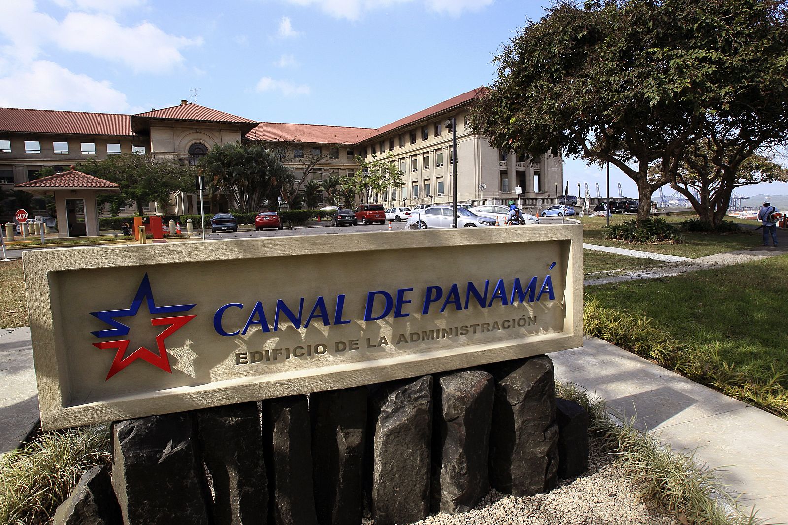 El edificio de la administración del Canal de Panamá en Ciudad de Panamá