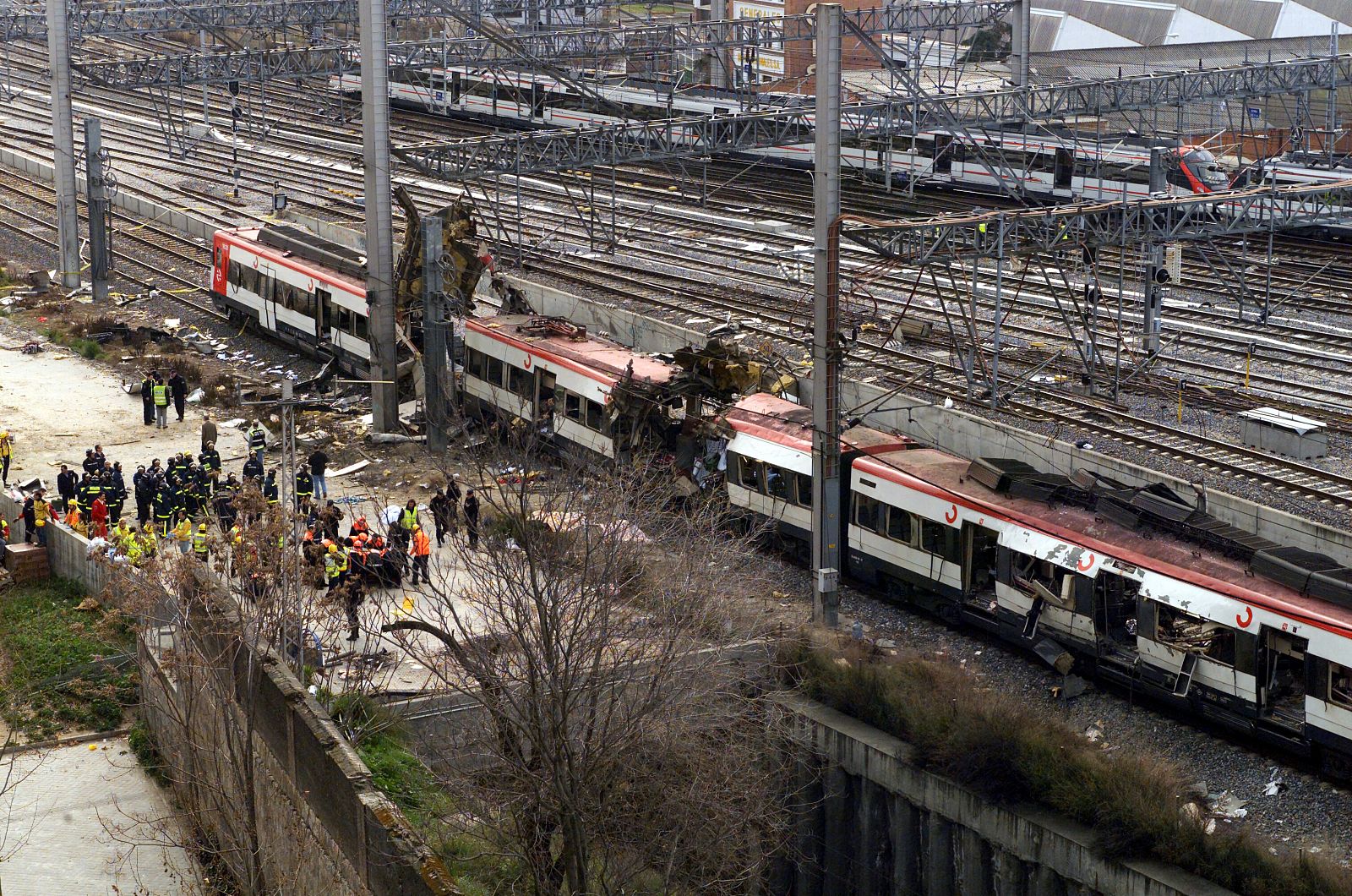 Uno de los trenes explotó frente a la calle Téllez, antes de llegar a Atocha.