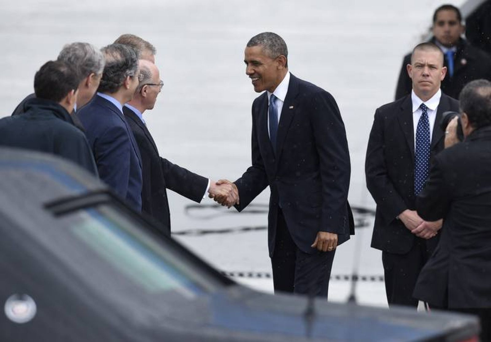  El presidente de EE.UU., Barack Obama, aterriza en Bruselas para asistir a la cumbre del G7.