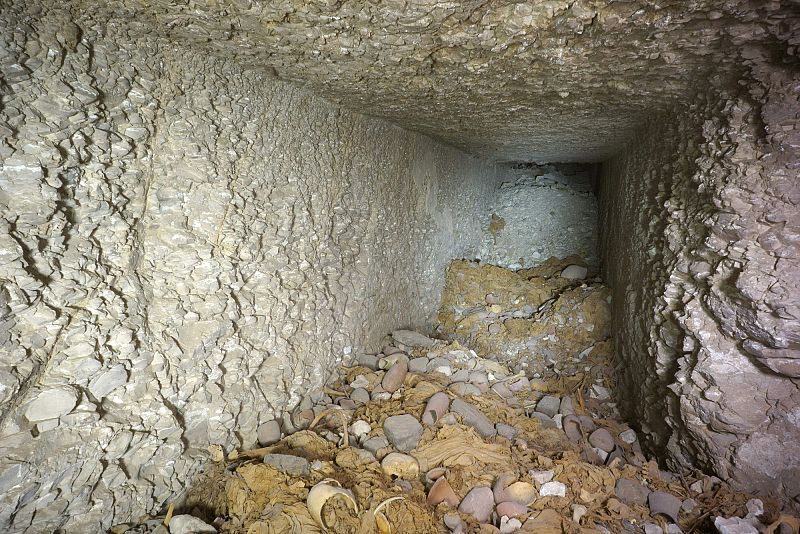 UN EQUIPO ESPAÑOL DESCUBRE UNA TUMBA DE LA ENIGMÁTICA DINASTÍA XI EN LUXOR