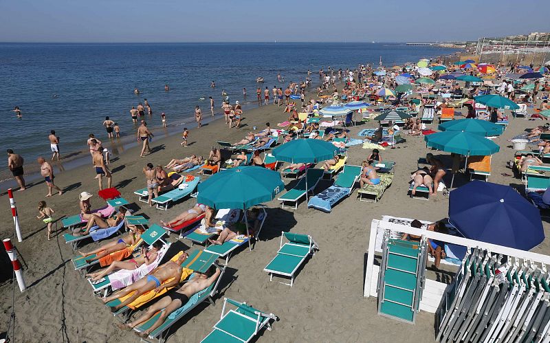 La playa de Ostia, cerca de Roma