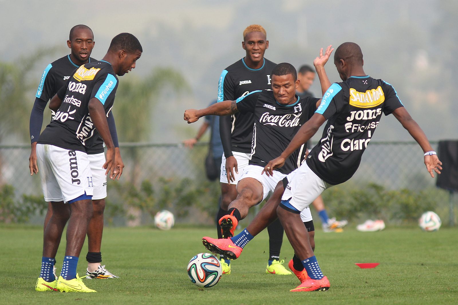 ENTRENAMIENTO DE HONDURAS EN PORTO FELIZ