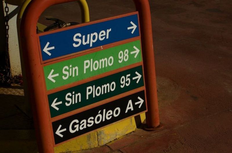 Detalle de una gasolinera