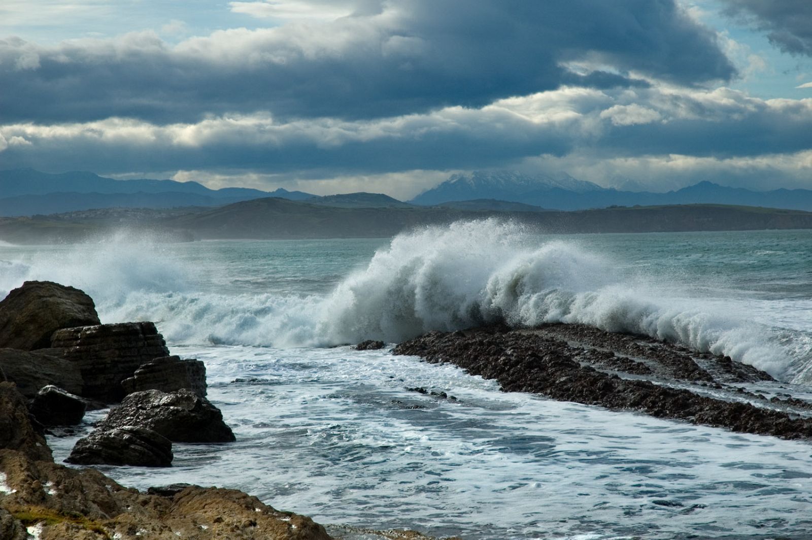 Olas en el mar.