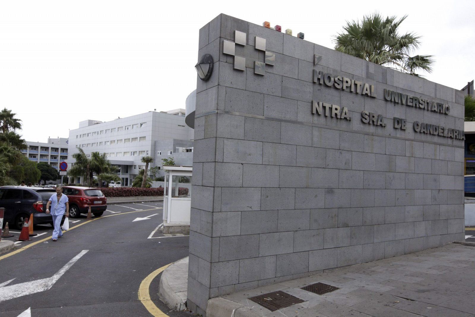 Vista del Hospital Universitario de Nuestra Señora de La Candelaria en Tenerife, donde se encuentra ingresado el enfermero.