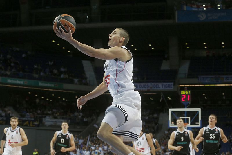 REAL MADRID - NIZHNY NOVGOROD