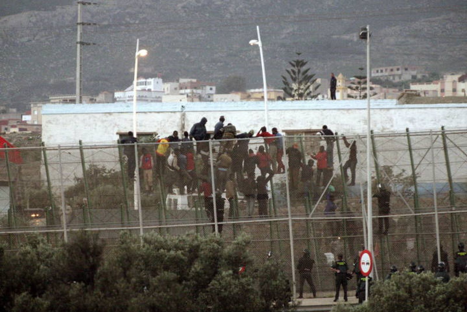 Tercer intento de salto a la valla de Melilla en una semana