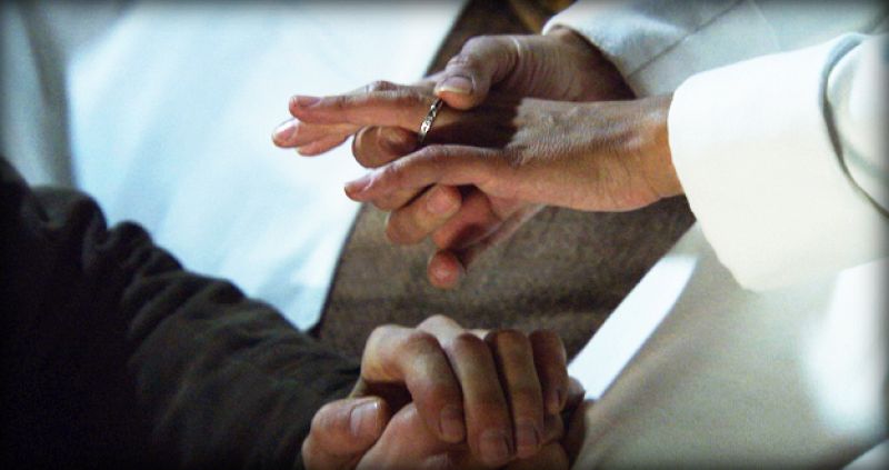 Curiosidades de Águila Roja: El anillo de compromiso