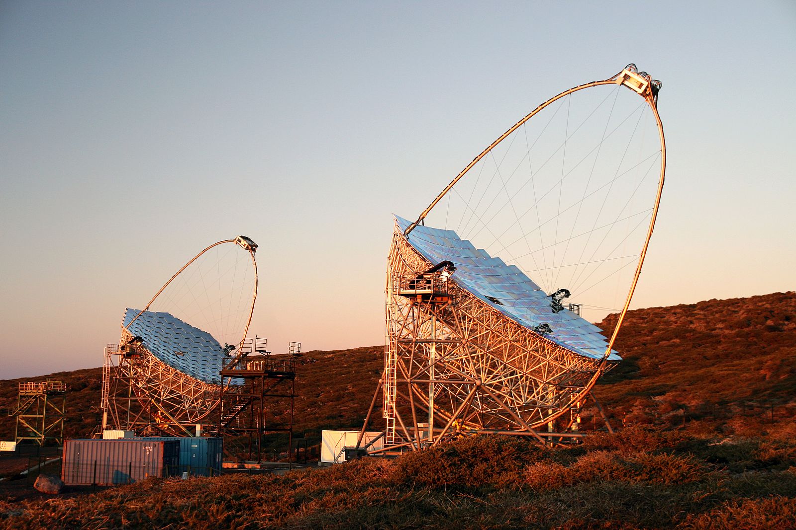 Los telescopios MAGIC en el Observatorio del Roque de los Muchachos, en La Palma