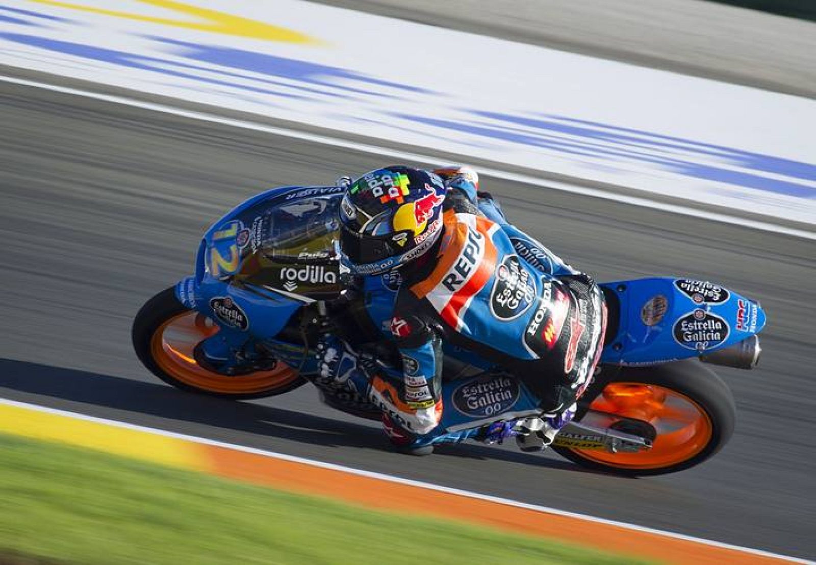 Alex Márquez, líder del Mundial de Moto3