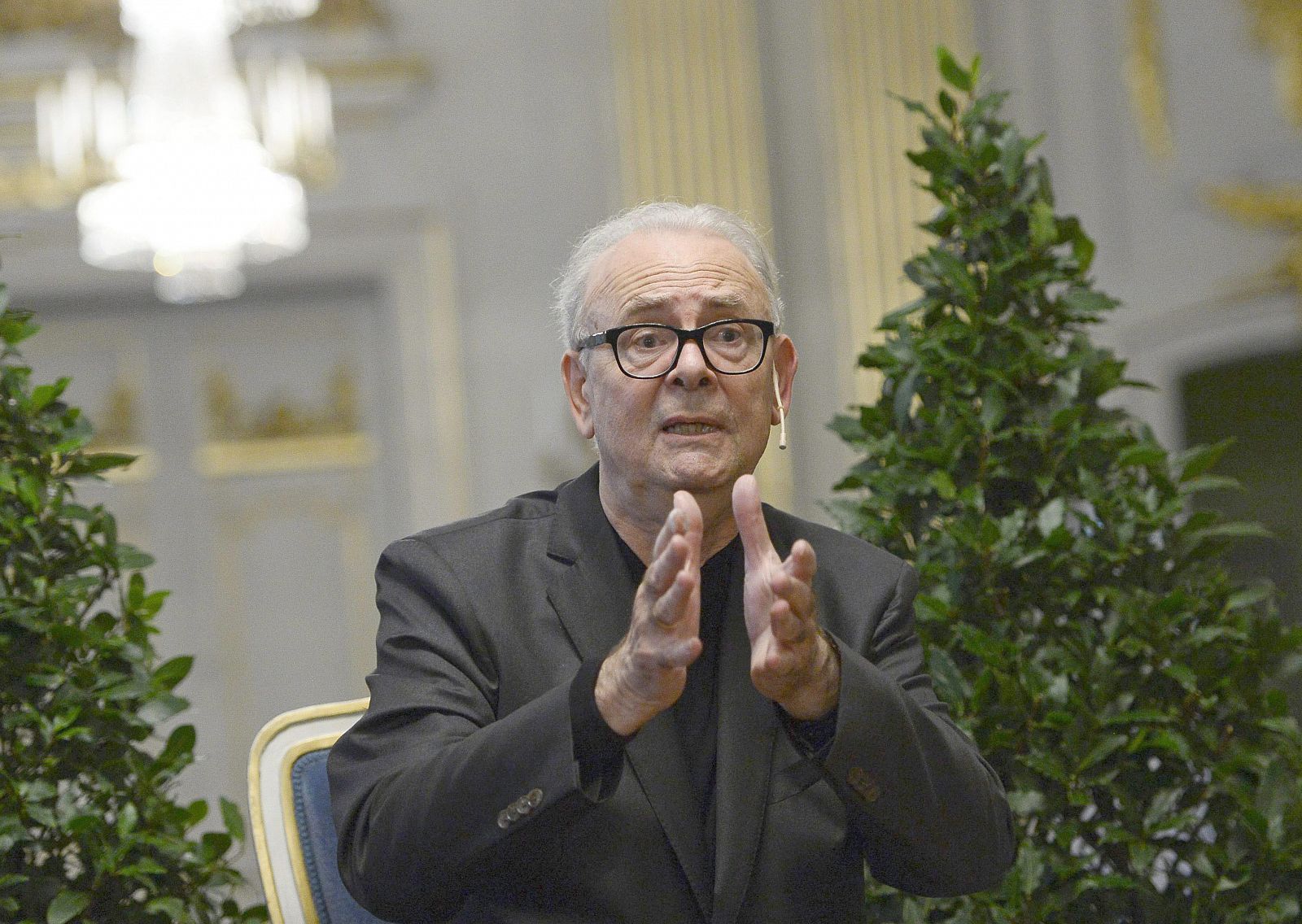 El escritor francés Patrick Modiano, durante una conferencia de prensa en la Academia Sueca en Estocolmo (Suecia).