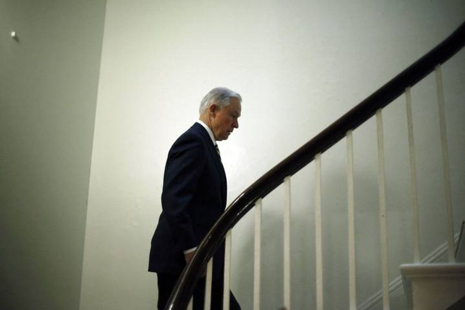 Un senador, durante una pausa en la sesión en la que trataban los presupuestos del Gobierno de Obama para 2015. 