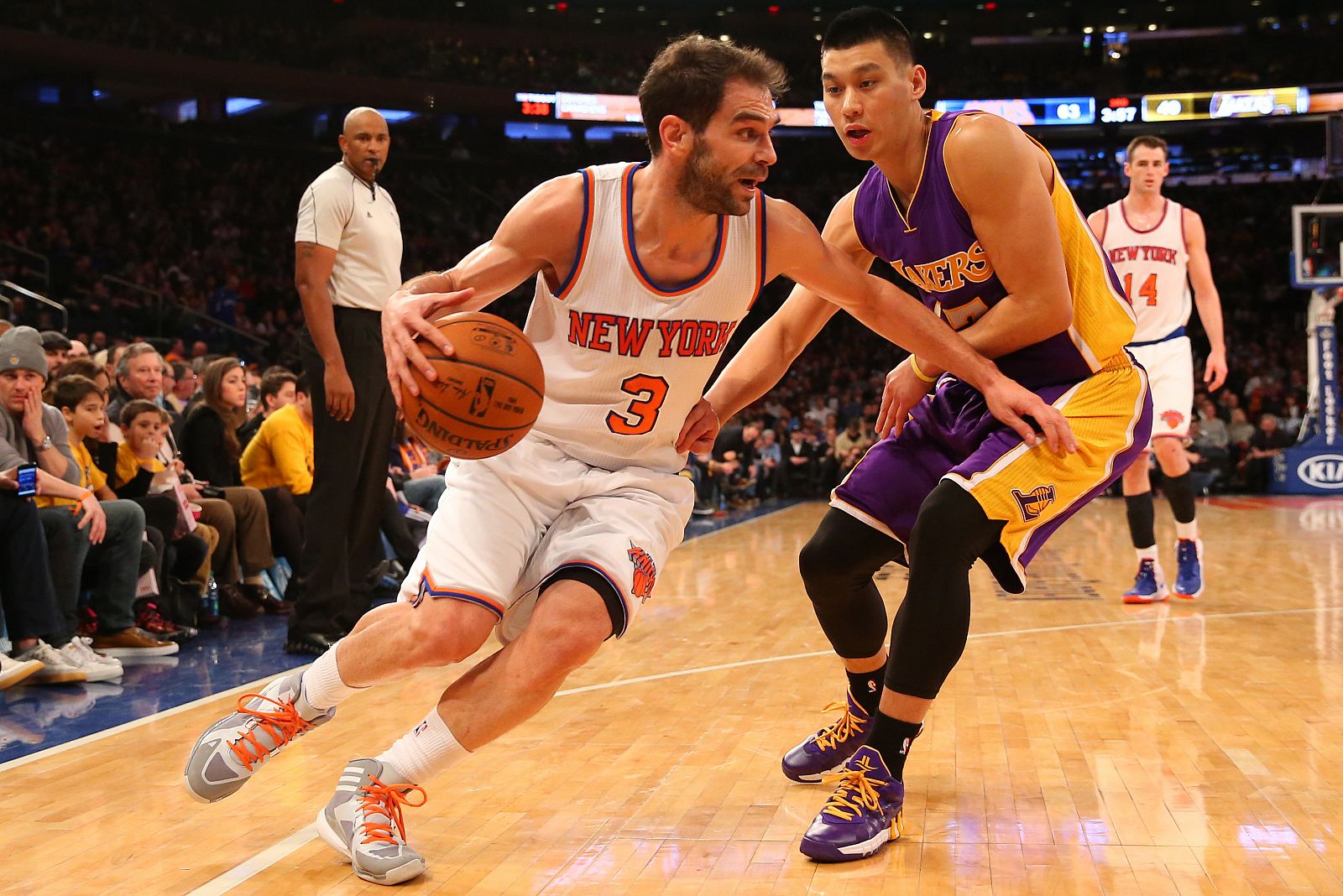 El base extremeño José Manuel Calderón, en el partido ante los Lakers.