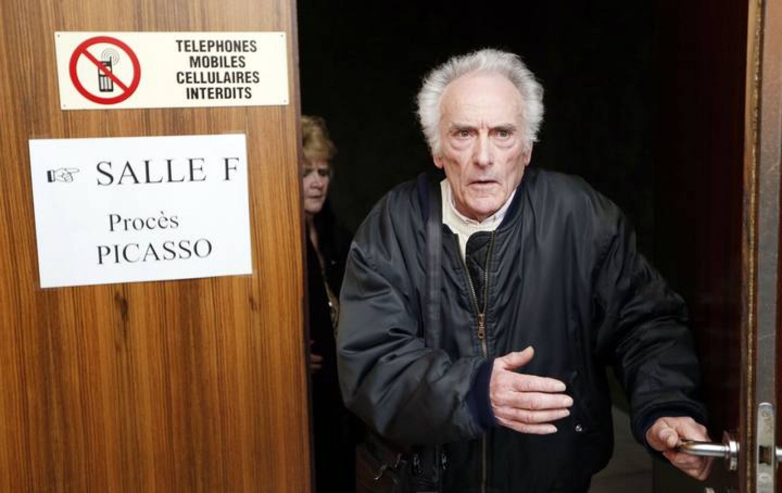  Pierre Le Guennec, a su salida de la corte de Grasse (Francia).