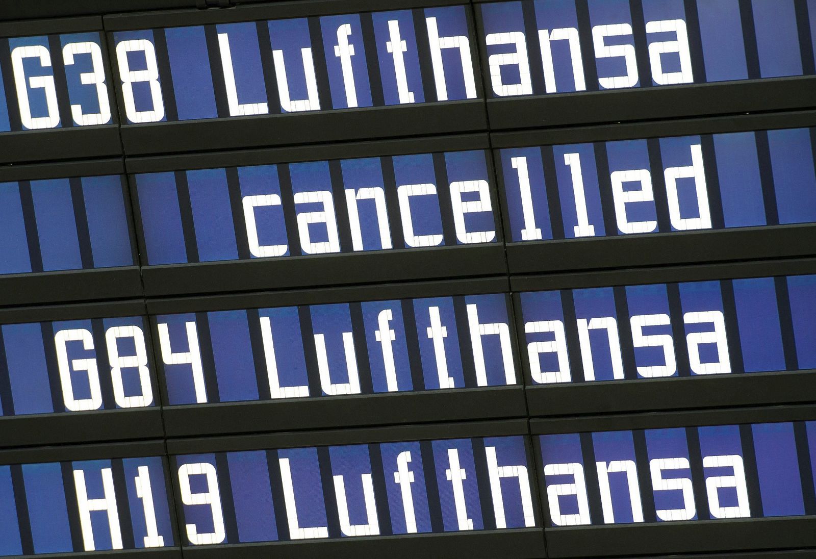 La huelga de pilotos de Lufthansa cancela 43 vuelos intercontinentales este jueves