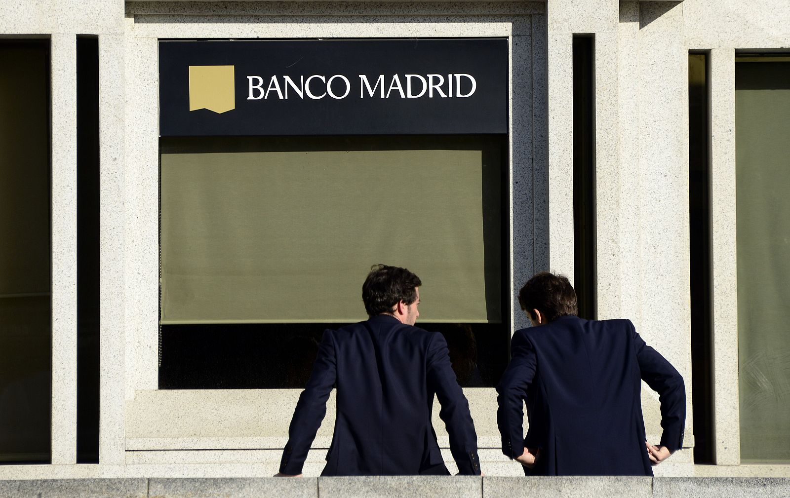 Sucursal de Banco Madrid en la capital de España