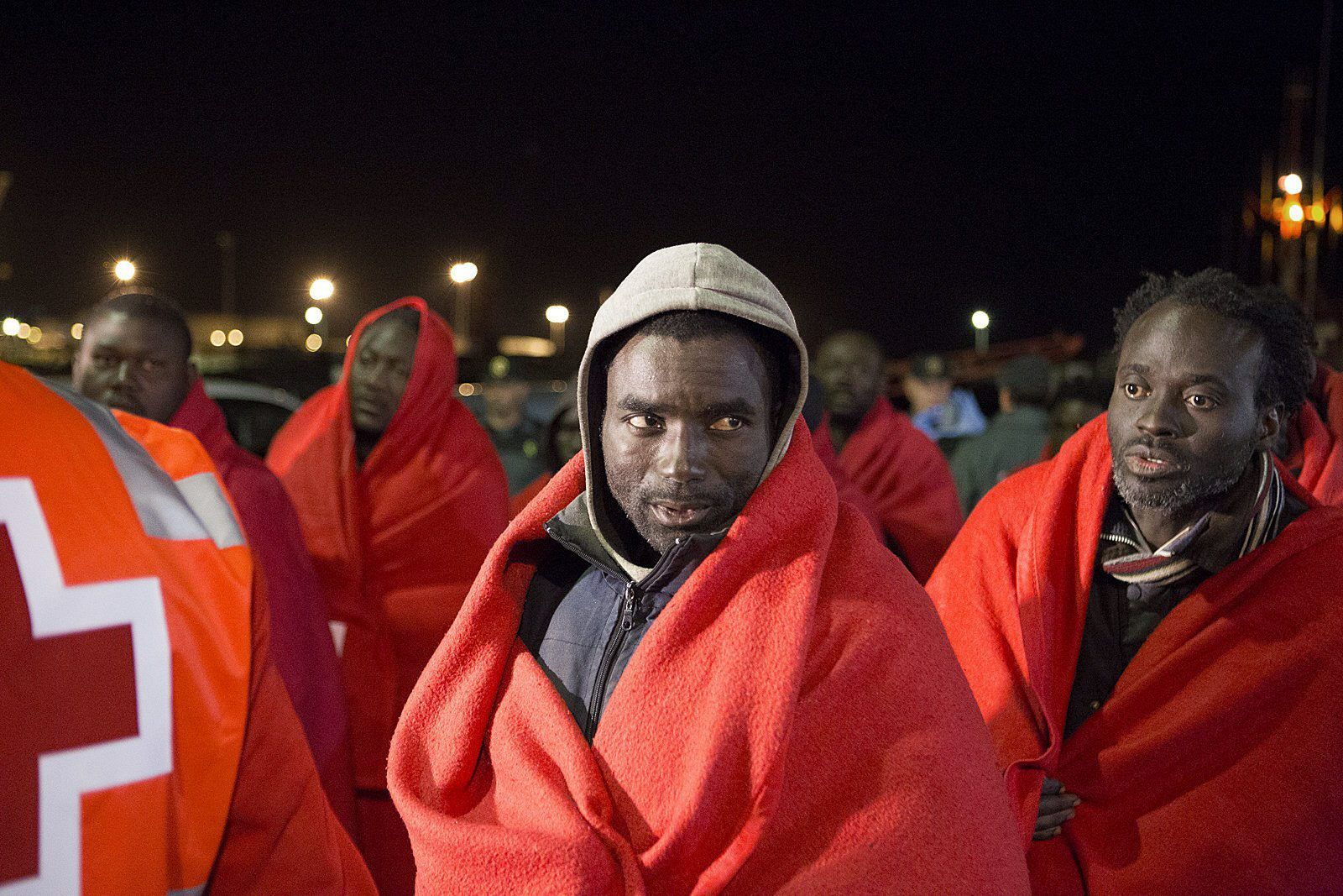 LLegada al puerto de Motril, en Granada, de los inmigrantes rescatados por efectivos de Salvamento Marítimo en las cercanías de la Isla de Alborán.