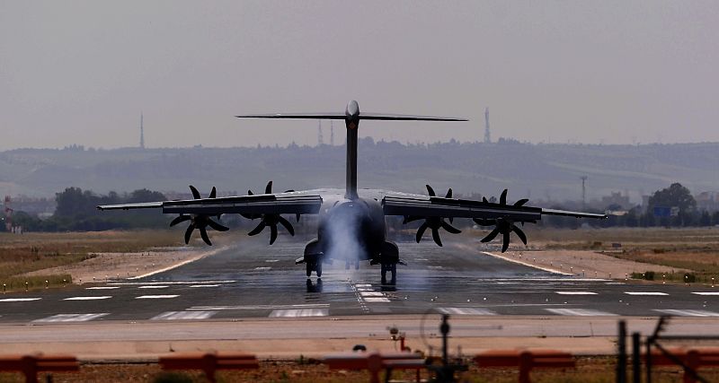 Aterriza en Sevilla el primer vuelo de ensayo de un Airbus A400M desde el accidente