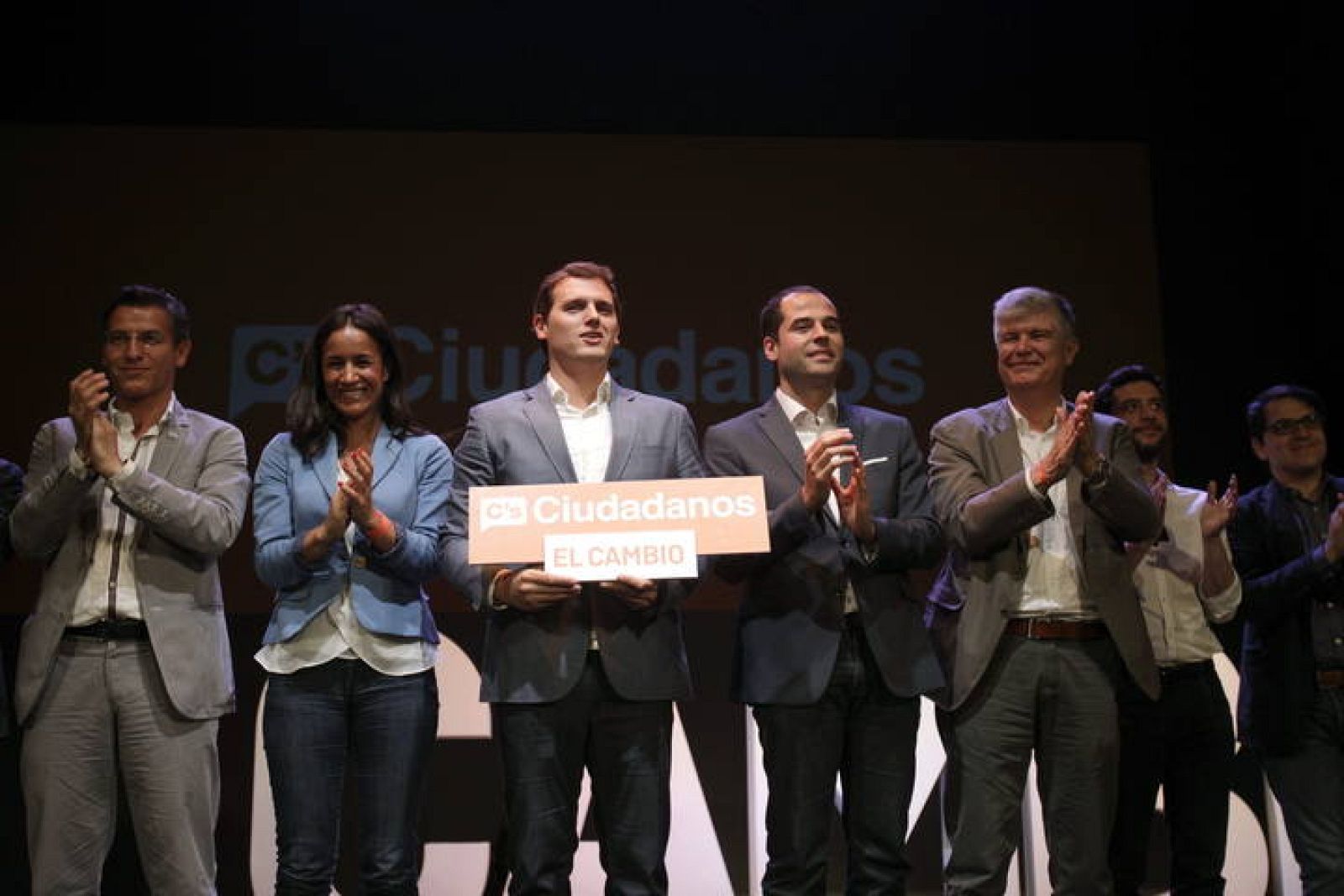ACTO CENTRAL DE CAMPAÑA CELEBRADO EN EL TEATRO COMPAC DE MADRID