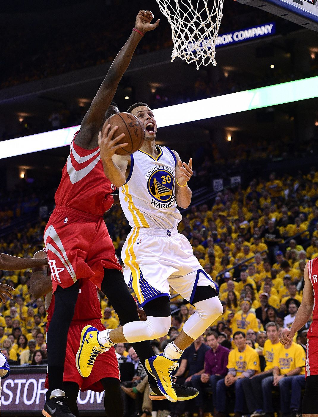 HOUSTON ROCKETS AT GOLDEN STATE WARRIORS