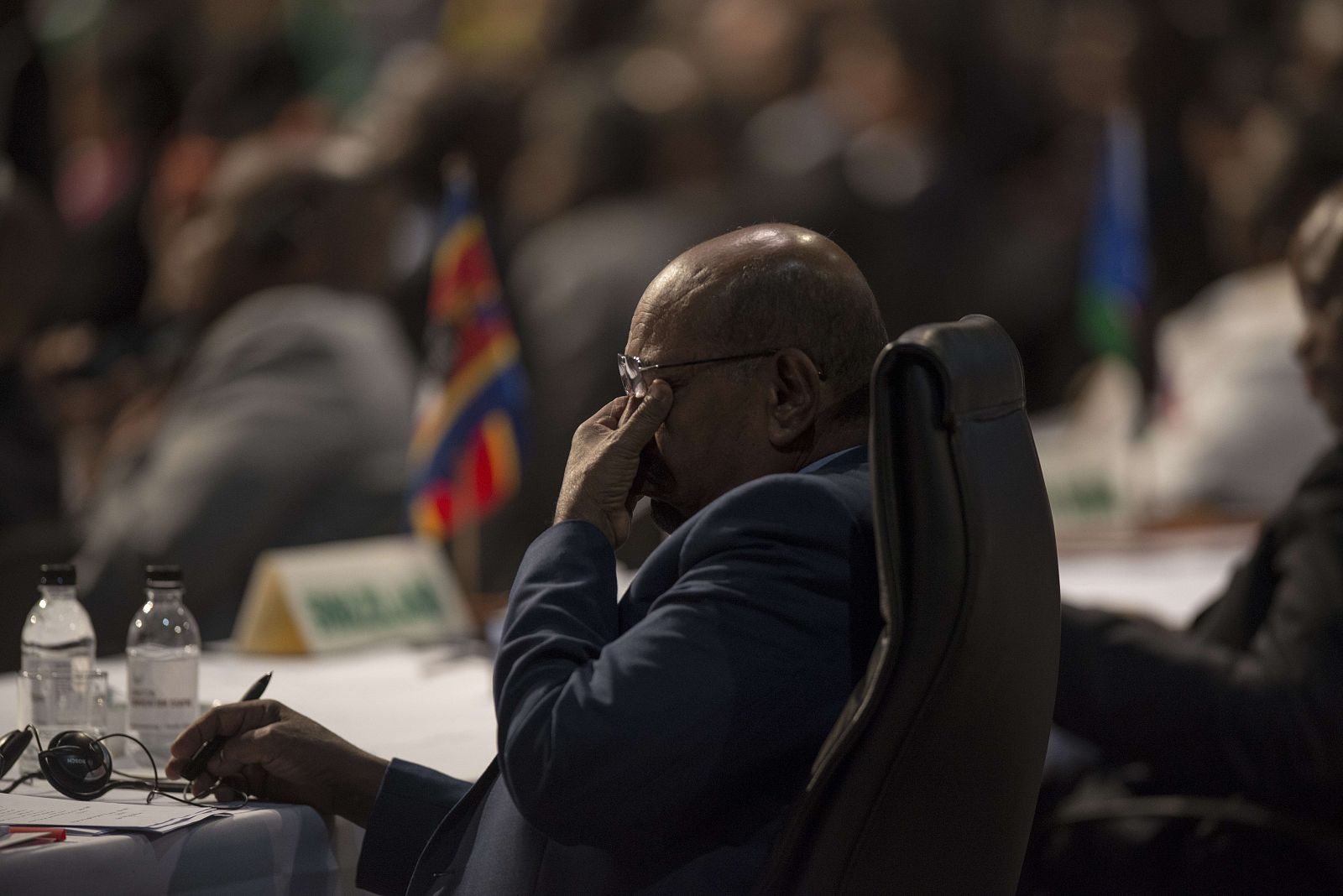 El presidente de Sudán, Omar al Bashir, durante una reunión en Johannesburgo