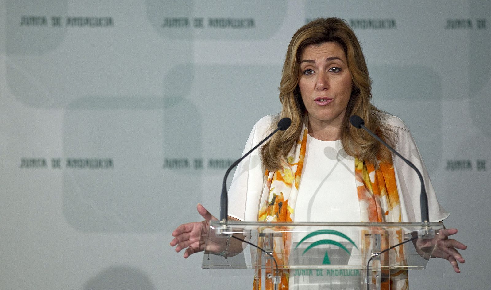 SUSANA DÍAZ PRESIDE TOMA DE POSESIÓN DEL NUEVO RECTOR DE LA UNIVERSIDAD DE ALMERÍA