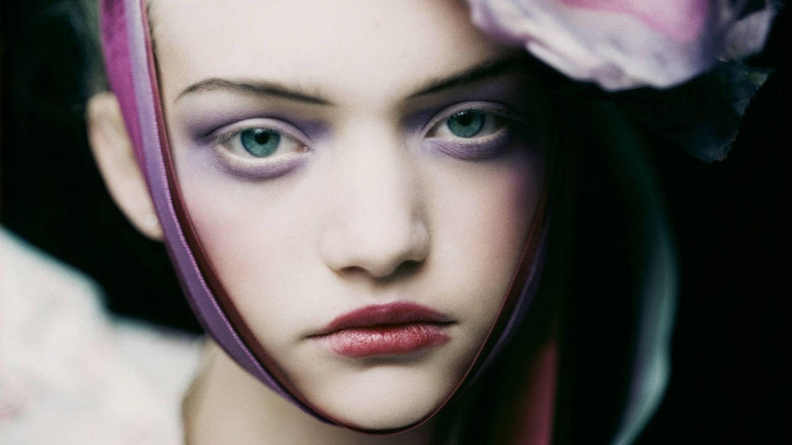  La modelo Gemma Ward fotografiada por Paolo Roversi
