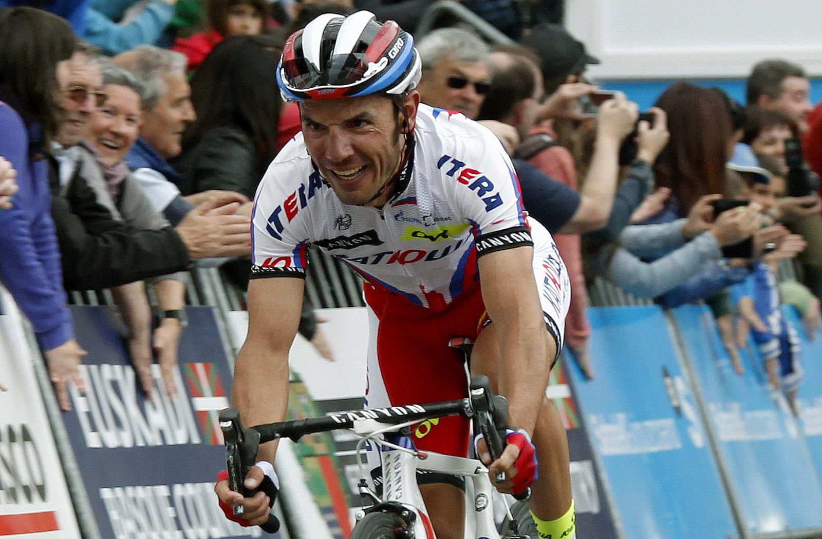 Imagen de archivo del ciclista catalán Joaquim 'Purito' Rodríguez (Katusha) durante la 55 edición de la Vuelta al País Vasco.