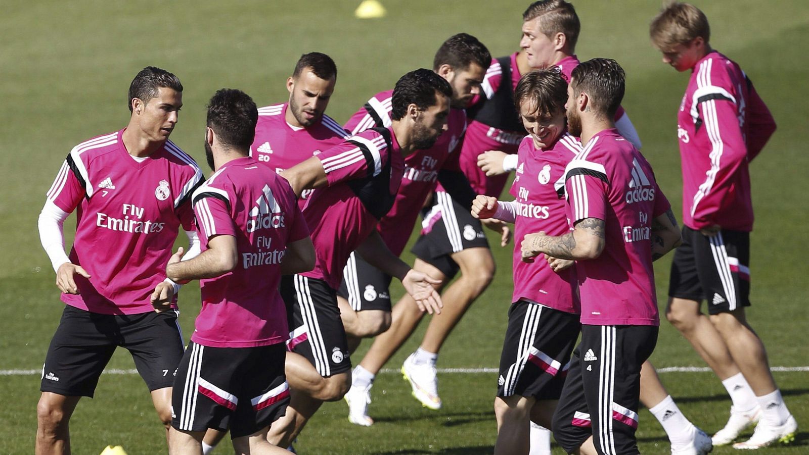 Imagen de un entrenamiento de la pasada temporada del Real Madrid / EFE