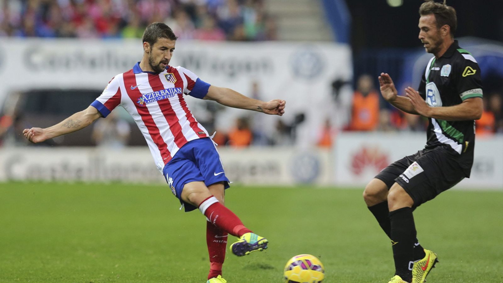 Gabi jugando frente al Córdoba