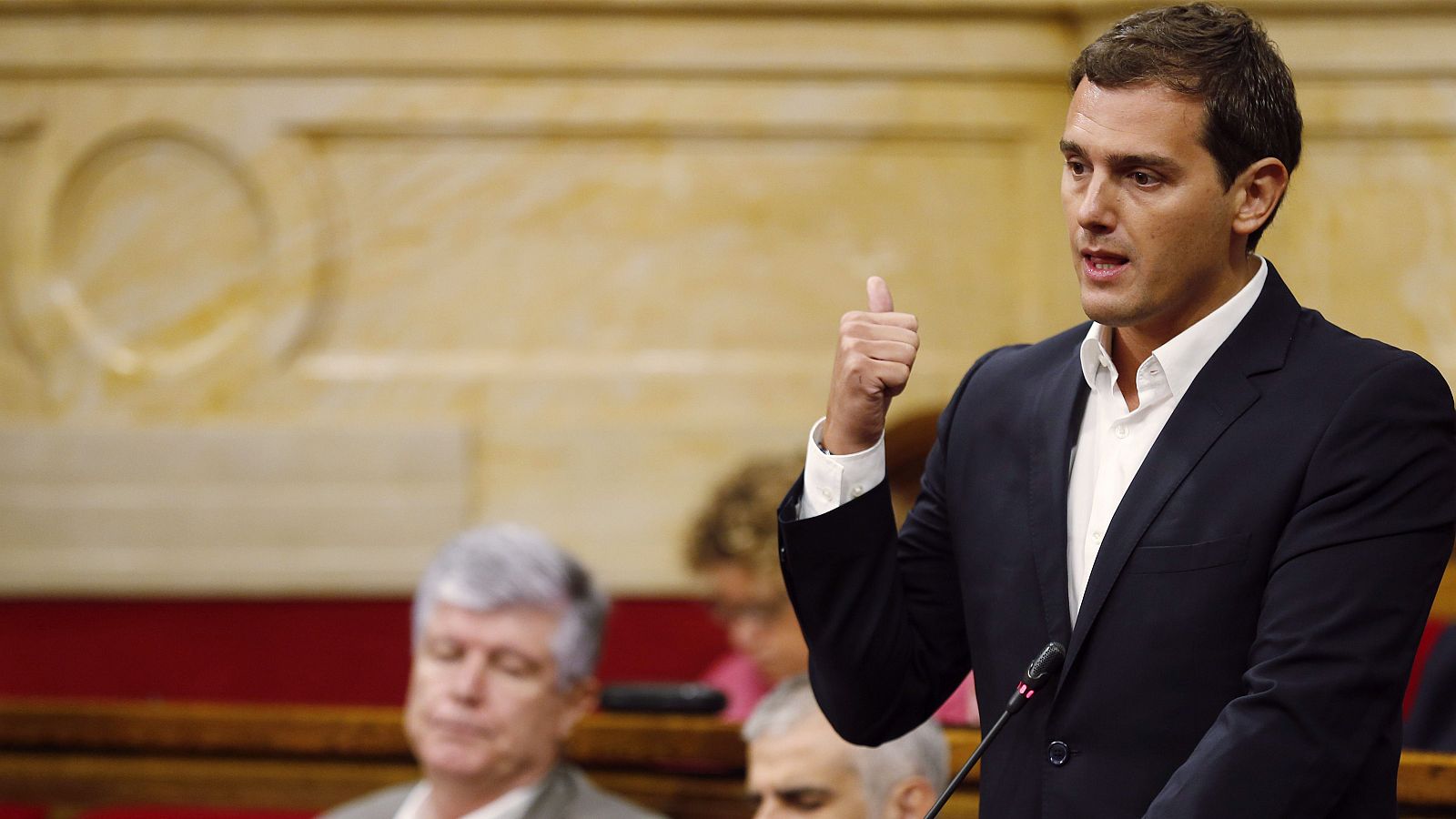 Albert Rivera en el último pleno de la legislatura en el Parlament de Cataluña