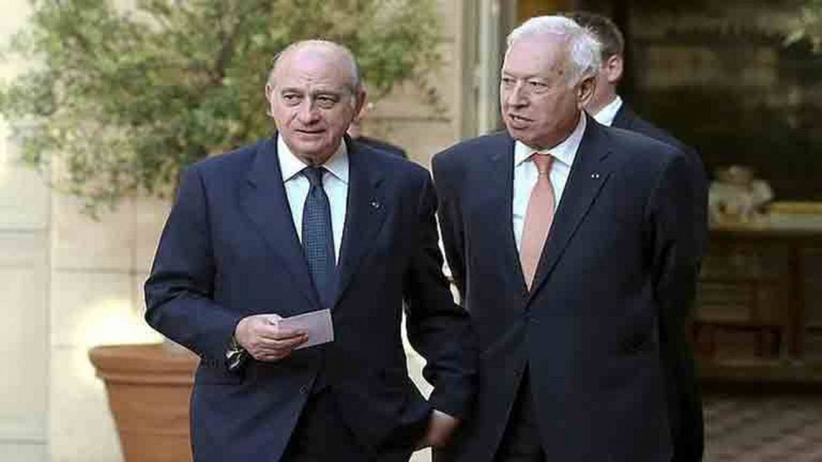 El ministro del Interior, Jorge Fernández, junto al ministro de Exteriores y Cooperación, José Manuel García-Margallo