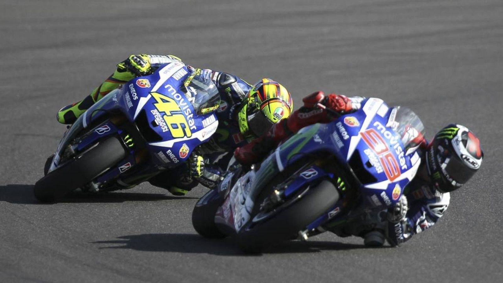 Jorge Lorenzo y Valentino Rossi se baten en el pasado GP de Argentina