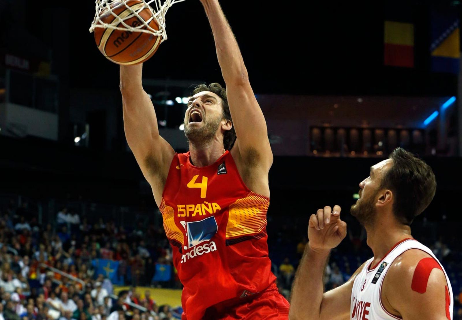 Gasol tomó las riendas de España en la gran victoria ante Turquía