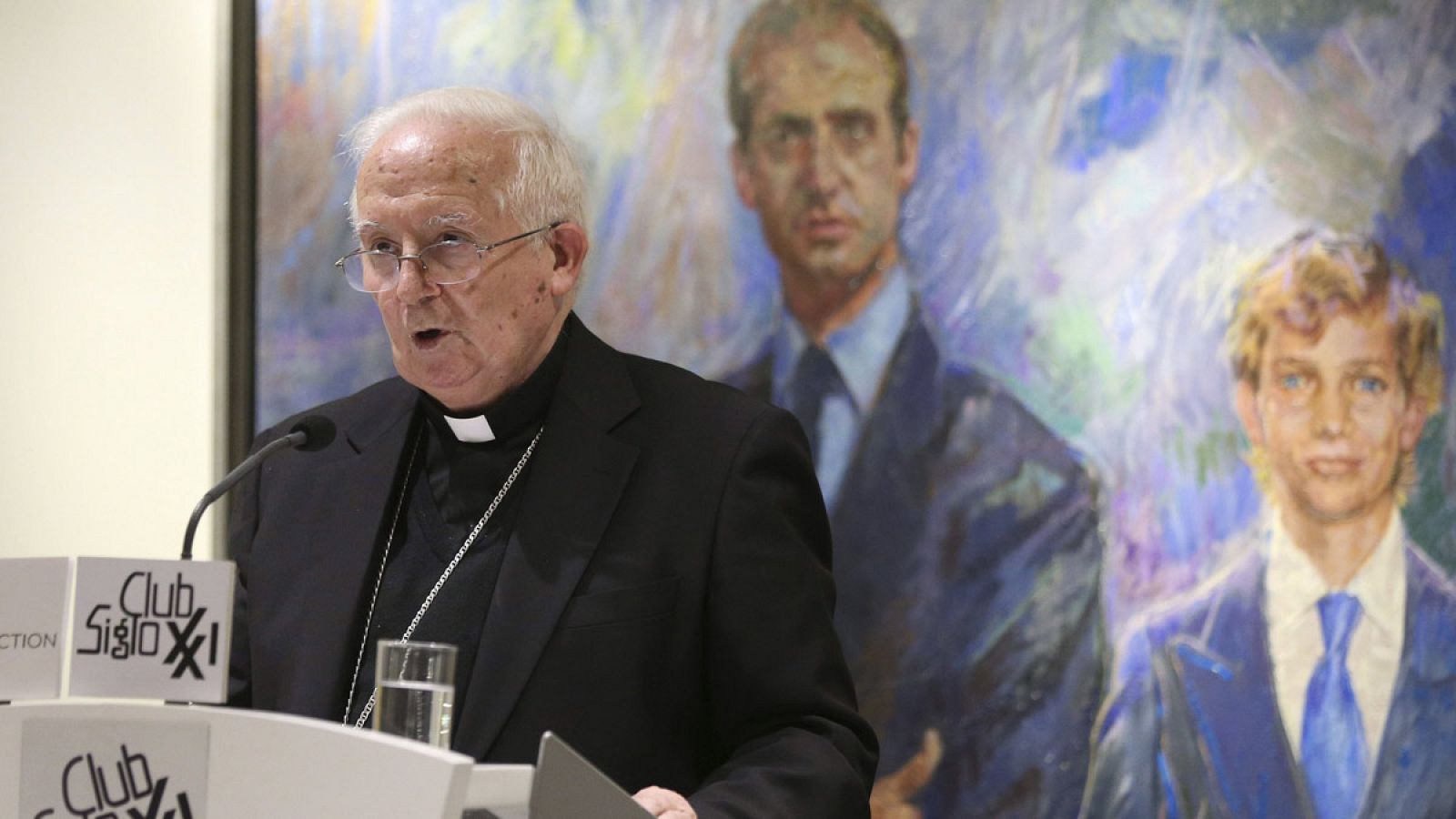 El cardenal arzobispo de Valencia, Antonio Cañizares, en una conferencia en el Club Siglo XXI en Madrid.