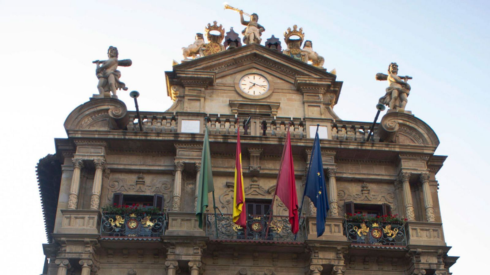 Fachada del Ayuntamiento de Pamplona