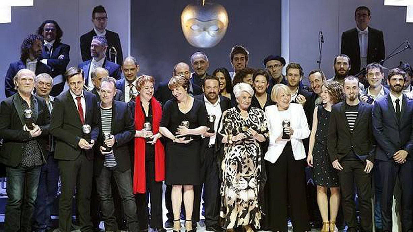 Foto de los galardonados en los Premios Max de las Artes Escénicas 2015