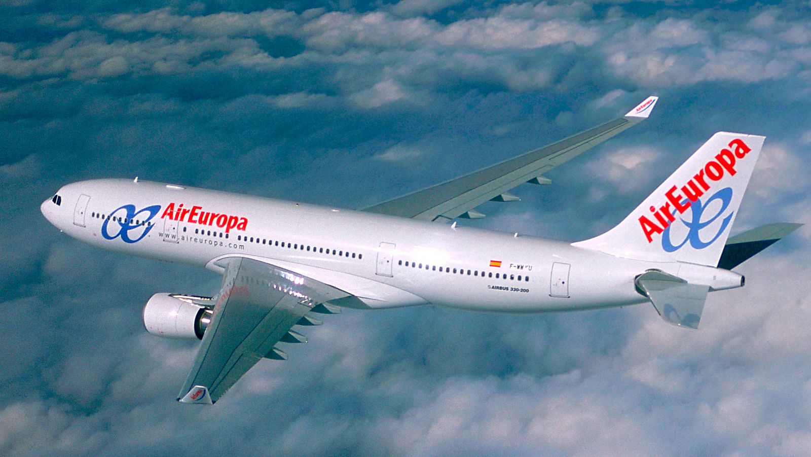 Un avión Airbus de Air Europa en vuelo