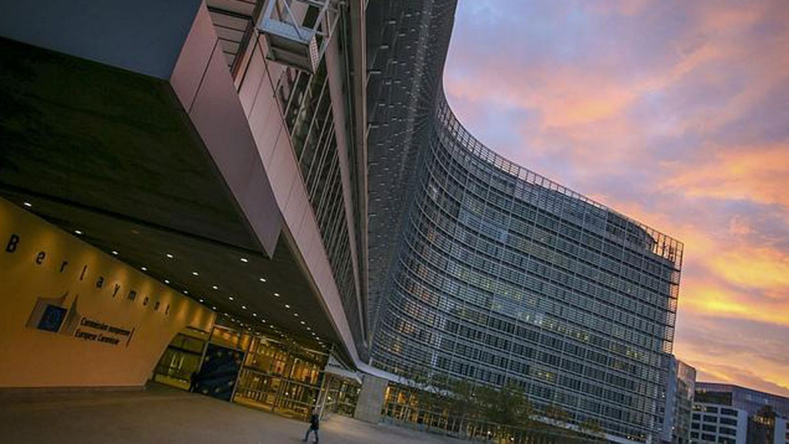 Entrada de la sede de la Comisión Europea en Bruselas