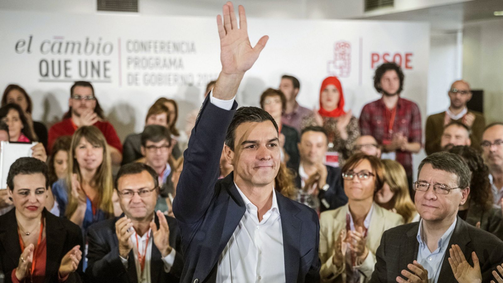 El líder del PSOE, Pedro Sánchez, después de que el partido debatiera las alrededor de 3.500 enmiendas que se han presentado al borrador de su programa electoral