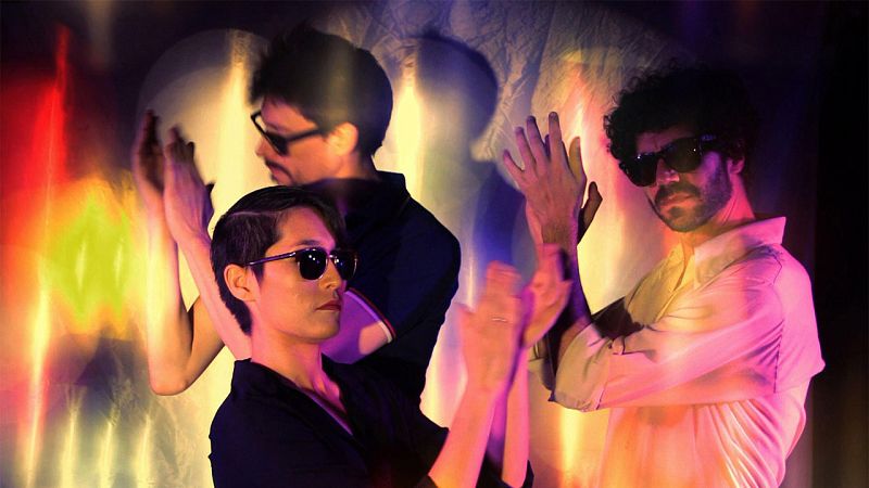 Fotograma del videoclip "Cosas fascinantes y sencillas" de Papaya