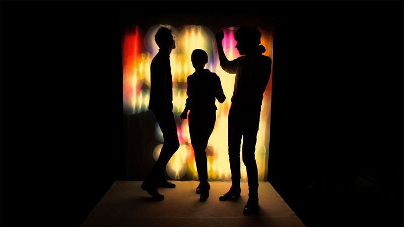 Fotograma del videoclip "Cosas fascinantes y sencillas" de Papaya