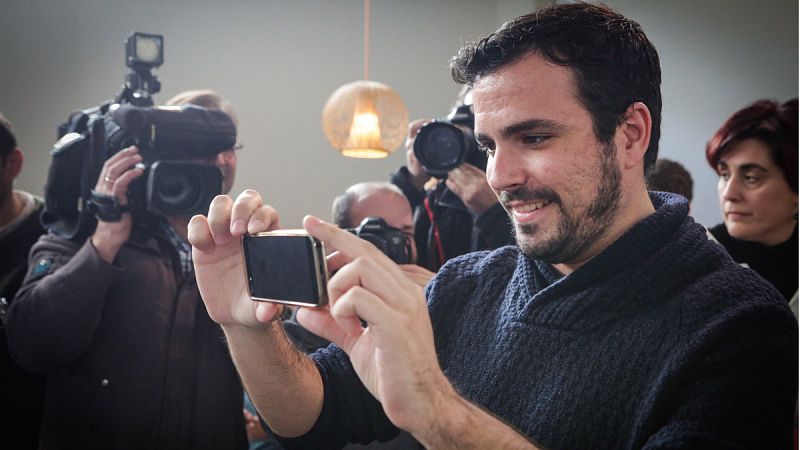 El candidato de IU-Unidad Popular, Alberto Garzón, ha participado en un acto sobre igualdad y feminismo en Madrid.