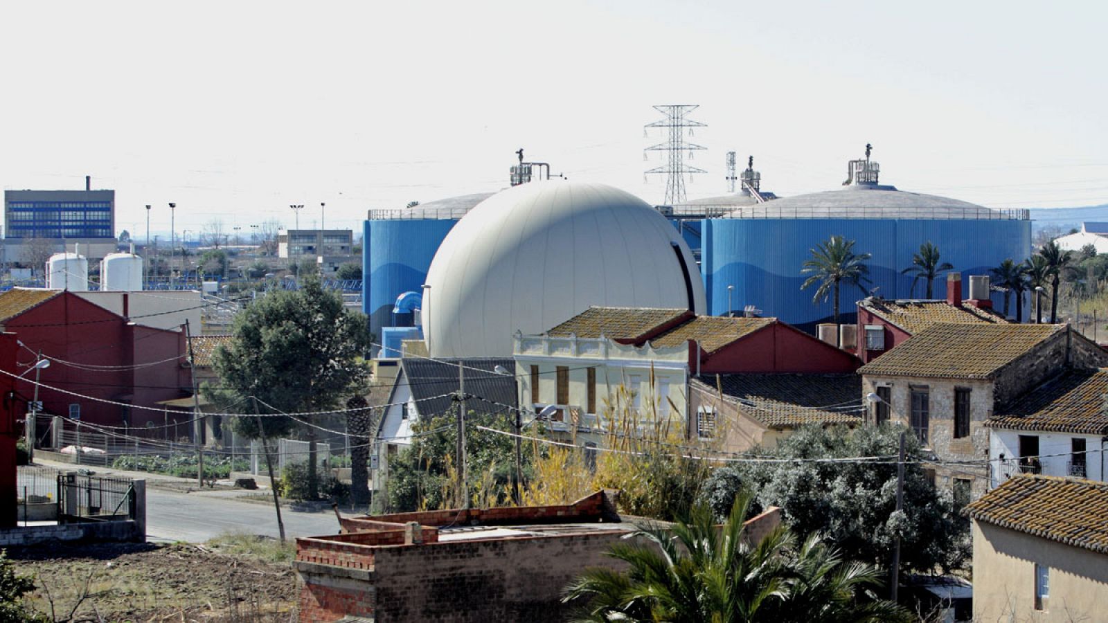 Imagen de archivo de las instalaciones de la depuradora de Pinedo (Valencia)