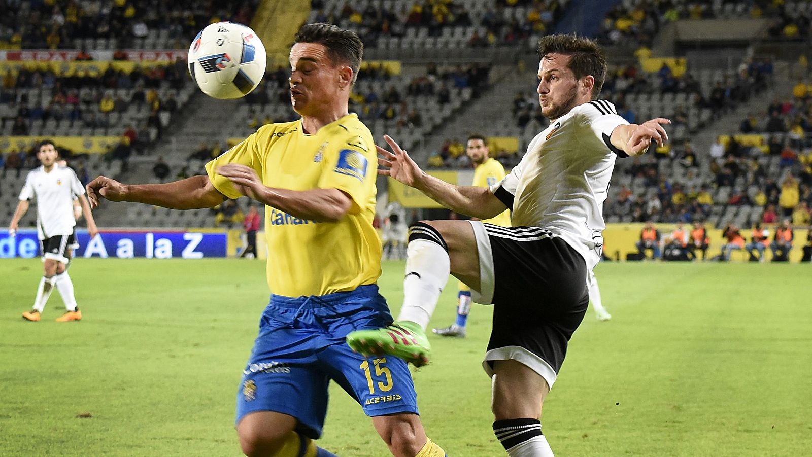 El Valencia pasa a semifinales de Copa