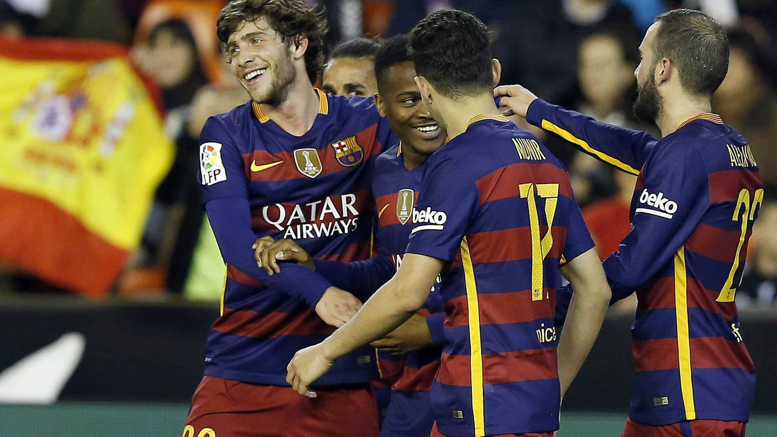 Los jugadores del Barcelona, tras eliminar al Valencia de Copa.